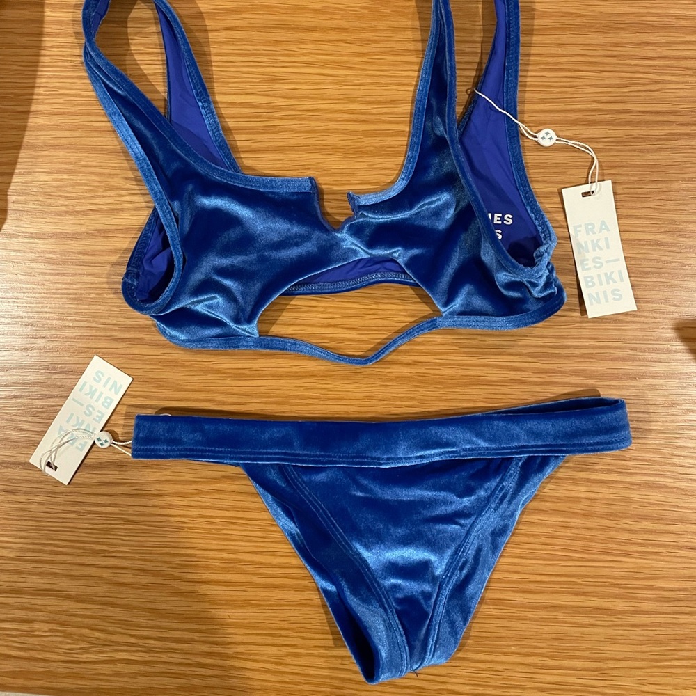 Frankies bikinis Cole top (M) and Phoebe velvet bottom (S) NWT